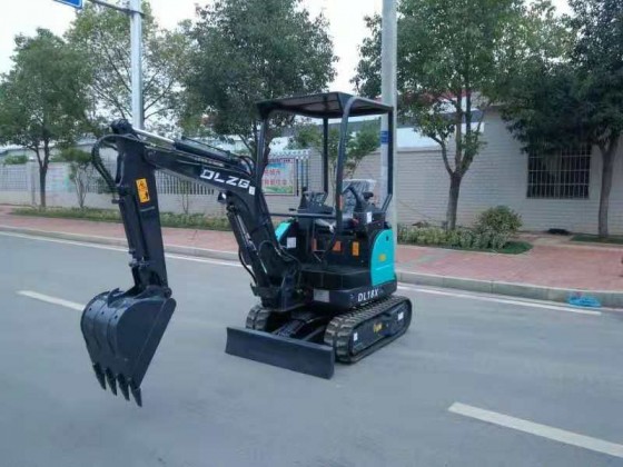 DL18X微型挖掘機(jī)--熱銷